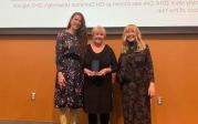 Dee Hamlet wins Darden Outstanding Adjunct Award